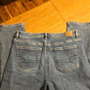 American Eagle Mom Jeans